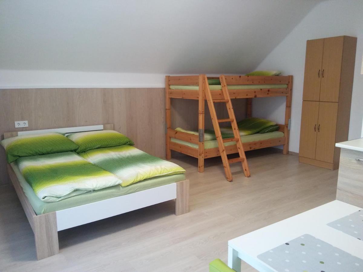 Elza Vendeghaz Apartment Sárospatak Екстериор снимка